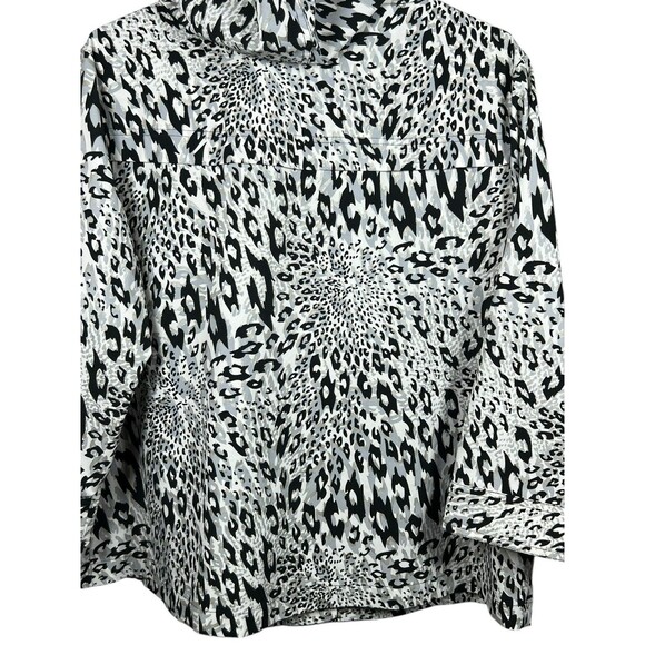 Chico's Zenergy Cheetah Metallic Full Zip‎ Jacket Womens Lightweight Hooded Sz L - Picture 12 of 12
